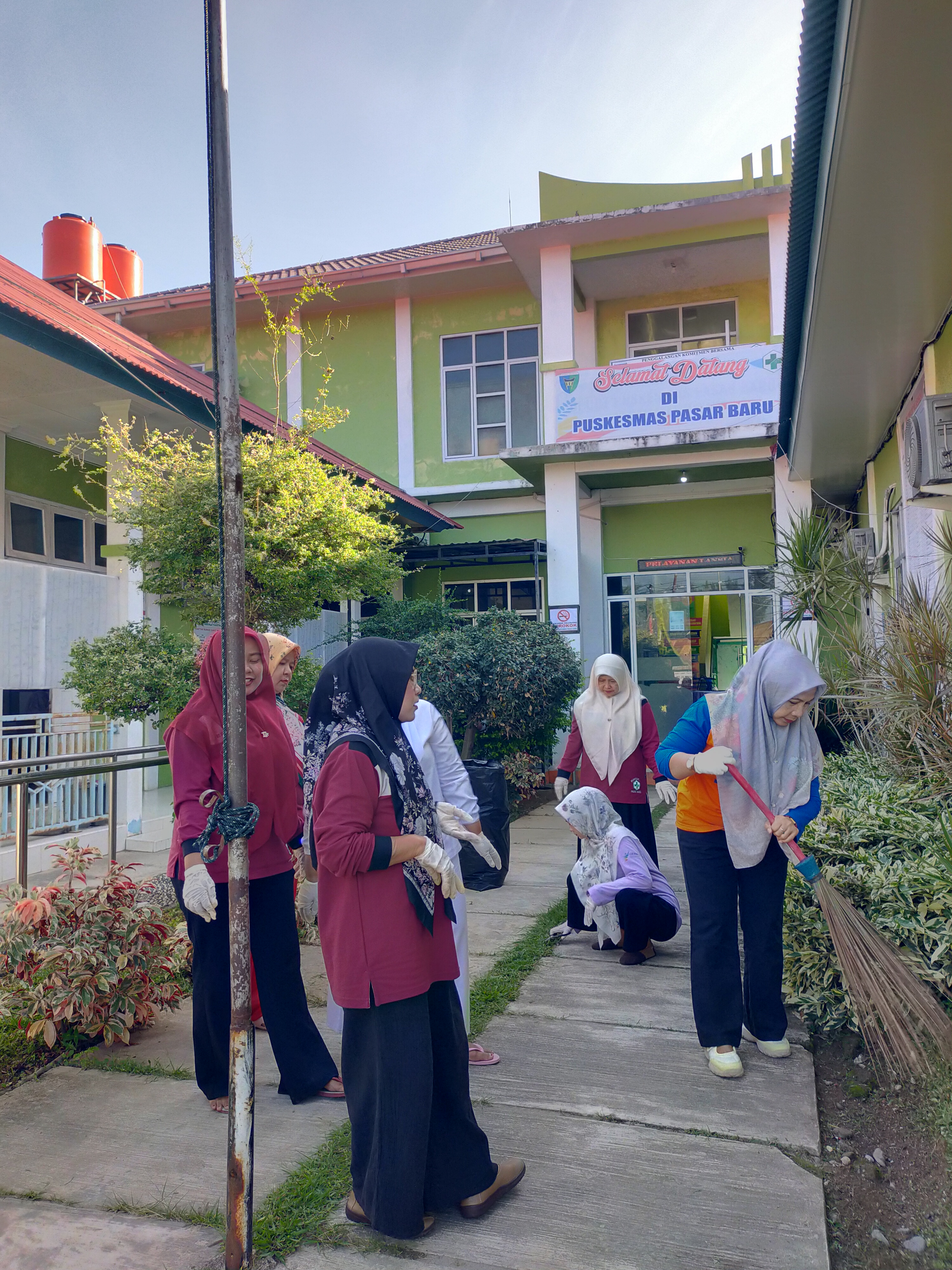 Gotong Royong UPT Puskesmas Pasar Baru 